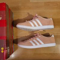 Neuwertige, aprikot-farbige ADIDAS-Sneaker in Gr. 38 2/3 o. 5 1/2 Bayern - Opfenbach Vorschau