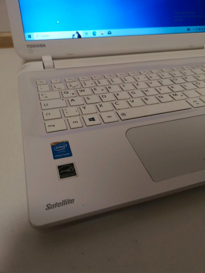 Toshiba Satelitte Laptop in Pforzheim