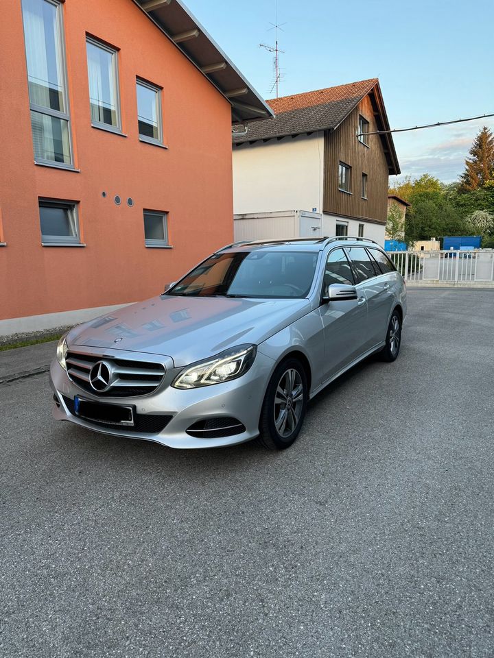 Mercedes-Benz E220T 9Gang in Greifenberg Ammersee