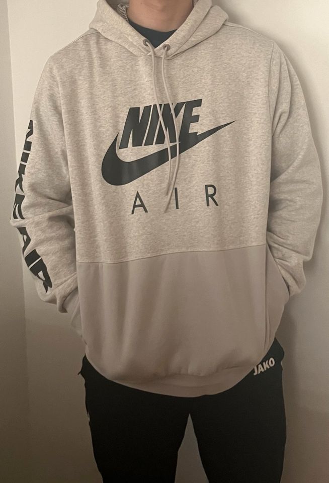 Nike Air Hoodie Grau Größe M Herren in Willstätt