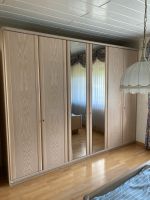 Großes Schlafzimmer helles Holz Hessen - Angelburg Vorschau