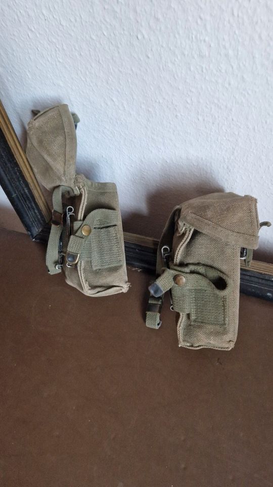 2 X ORIGINAL US ARMY ARMEE MAGAZINTASCHE M14 M1956 VIETNAM KRIEG in Altleiningen