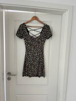 Sommerkleid für Damen/Mädchen von Clockhouse C&A in Größe M Niedersachsen - Uelzen Vorschau