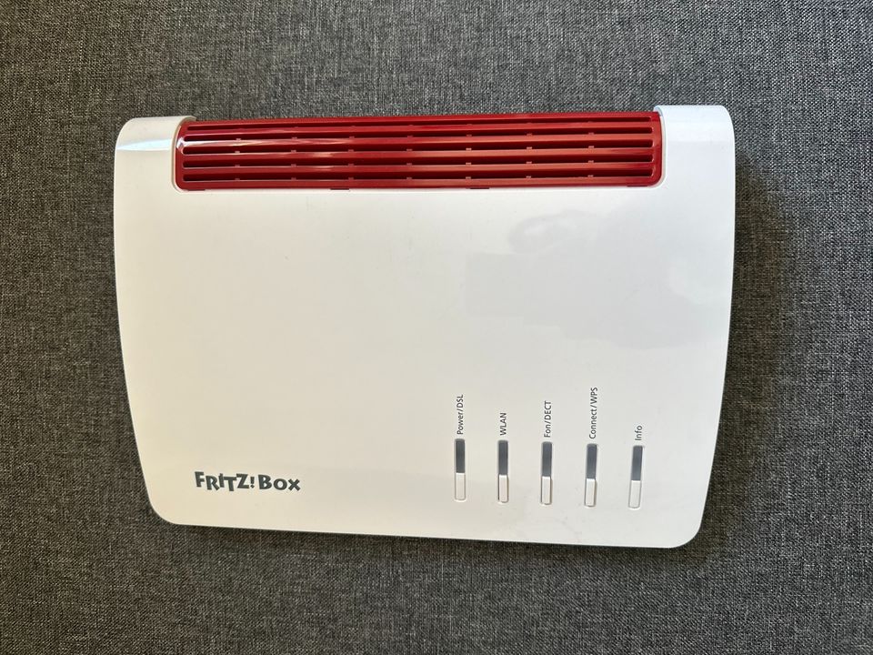 FRITZ!Box Router 7590 in Zwoenitz