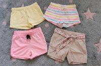 Kinder, Mädchen Shorts, kurze Hosen von H&M Gr. 98 Sachsen - Radeberg Vorschau