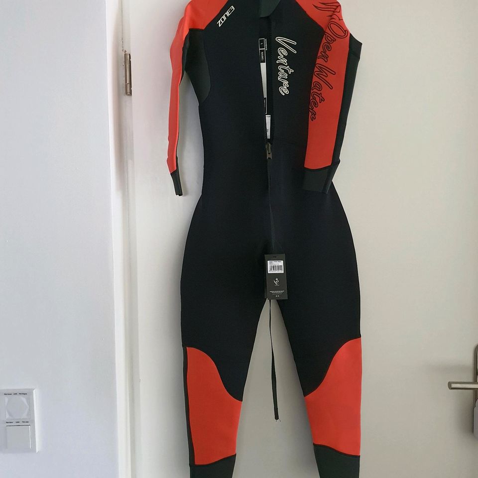 NEU Zone3 Venture Neoprenanzug Neo L Damen Triathlon Freiwasser in Fürth