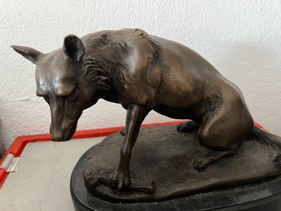 Antoine-Louis Barye Bronze Guss Skulptur Wolf Hund in Nürnberg (Mittelfr)