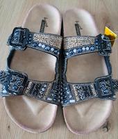 Sandalen Pantoletten Schlappen Gr 41 Neu Nordrhein-Westfalen - Hille Vorschau