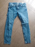Blaue skinny Jeans mit Waschung Nordrhein-Westfalen - Löhne Vorschau