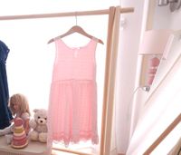 Mädchenkleid, Spitze, festliches Kleid, Größe 122/128, rosa Nordrhein-Westfalen - Oer-Erkenschwick Vorschau