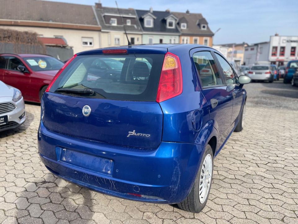 Fiat Grande Punto 1.3 16V Multijet Active in Euskirchen