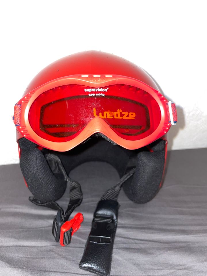 Wed‘ze Skihelm mit Brille in Castrop-Rauxel