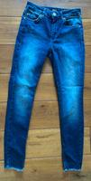 Only + schöne, blaue Jeans + Größe S / 32  + kaum getragen Nordrhein-Westfalen - Bocholt Vorschau