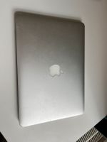 Apple MacBook Pro 2015, 13", 128 GB, defekter Bildschirm Leipzig - Leipzig, Südvorstadt Vorschau