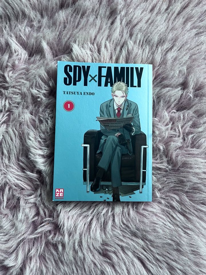 Manga “Spy x Family” Bände 1, 2, 3 in Gera