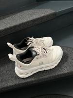 On/Löwe Schuhe Stuttgart - Möhringen Vorschau