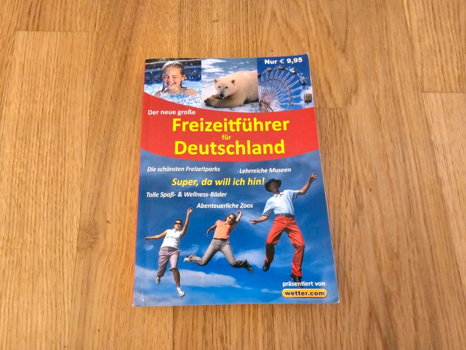 Buch / Freizeit Familie Deutschland in Düsseldorf