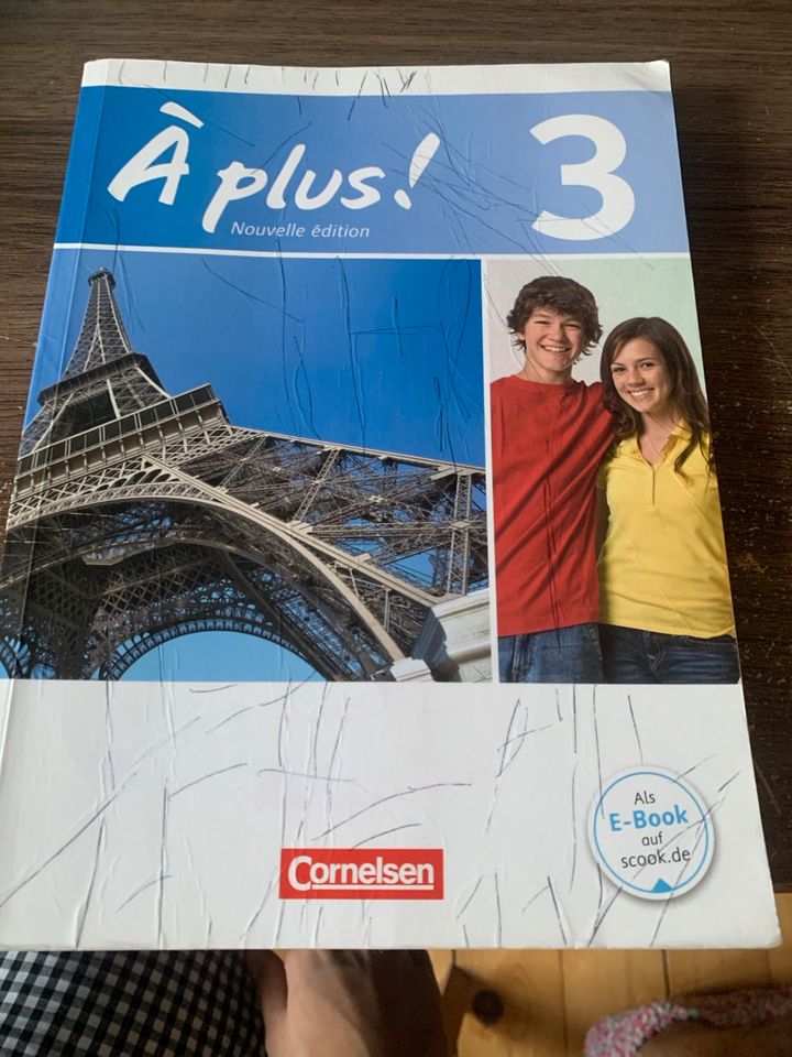 A plus 3 Cornlese Französisch Schulbuch in Berlin