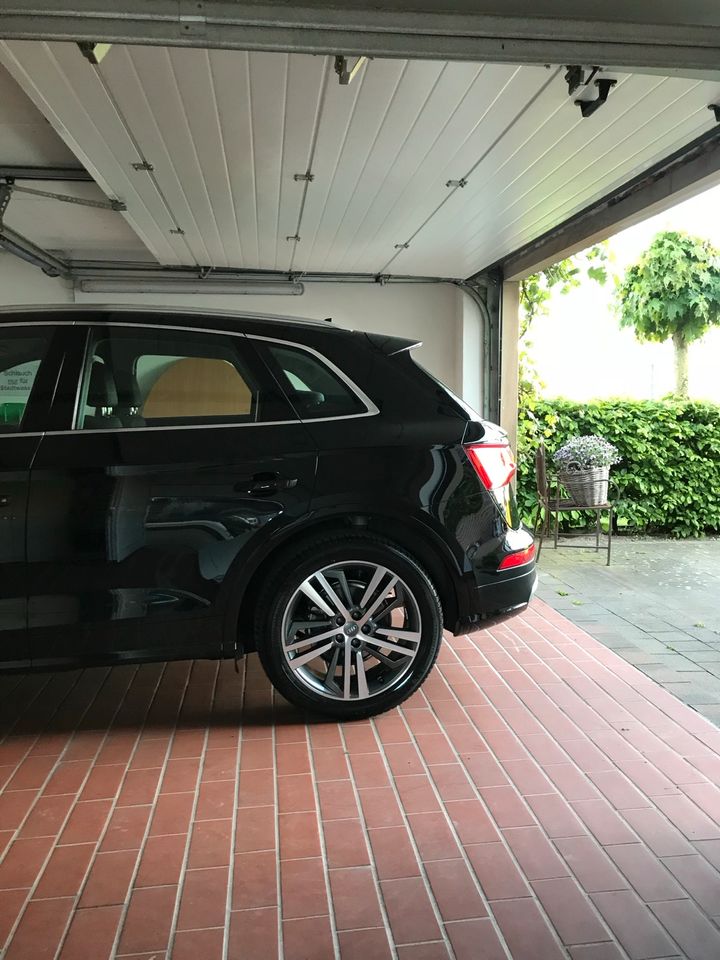 Q5 (FY) 40 TDI quattro sline in Ahaus