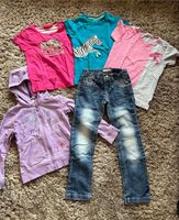 Sommer Paket Shirts, Jeans, Jako o, Name it, S. Oliver 116-122 Nordrhein-Westfalen - Willich Vorschau