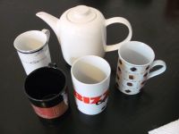Teekanne Kaffeekanne Kanne 4 Tassen Becher Porzellan Hessen - Rüsselsheim Vorschau