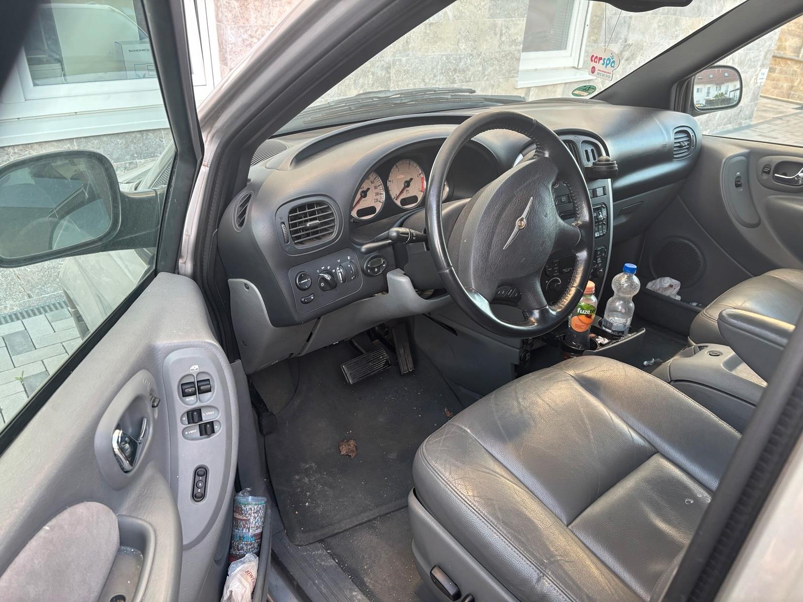 Abbildung des Autos Chrysler grand woyager