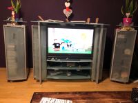 TV Sideboard aus Metall &Glas & 2 drehbare Säulen Nordrhein-Westfalen - Baesweiler Vorschau