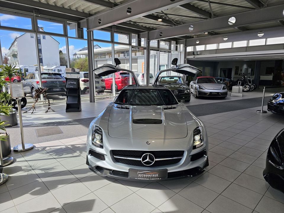 Mercedes-Benz SLS AMG Black Series 1/350 Coupe in Frankenthal (Pfalz)