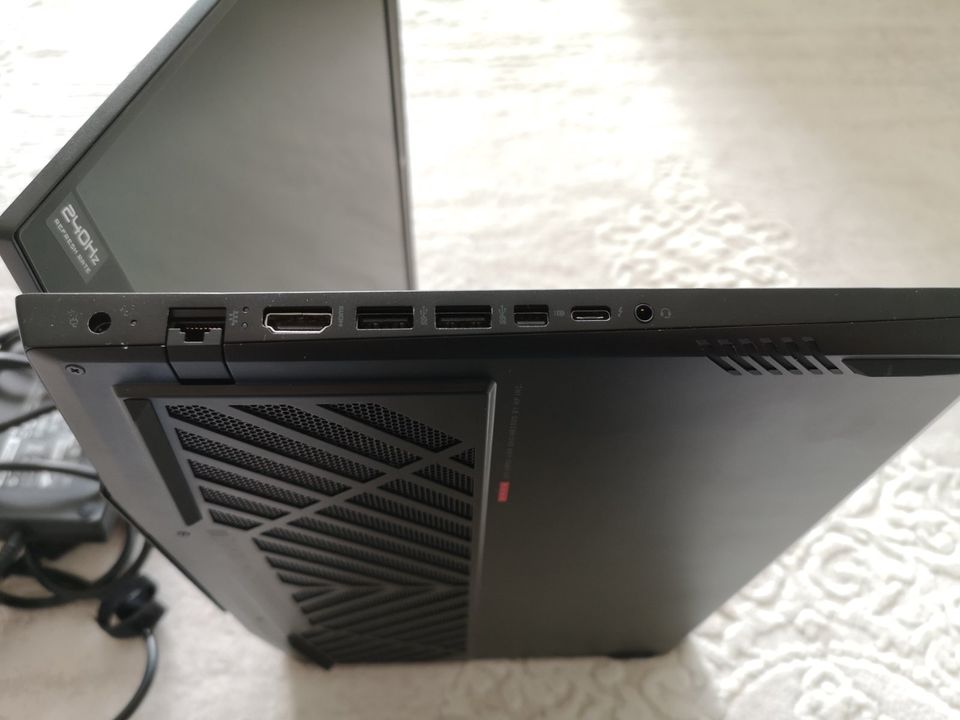 Gaming Laptop/Core i7 9750H/RTX 2070 8Gb/DDR4 32Gb/SSD 1Tb in Hamburg