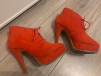 Bullboxer - High Heels - rot/schwarz - Wildleder Gr. 38 Essen - Steele Vorschau