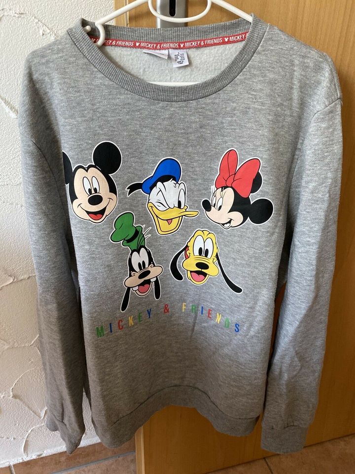 Disney Pullover, Shirt, Größe L in Halle