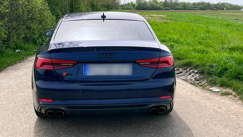 Schnell Schön Edel Audi S5 Zu Verkaufen 354 PS TÜV Neu in Wiesbaden