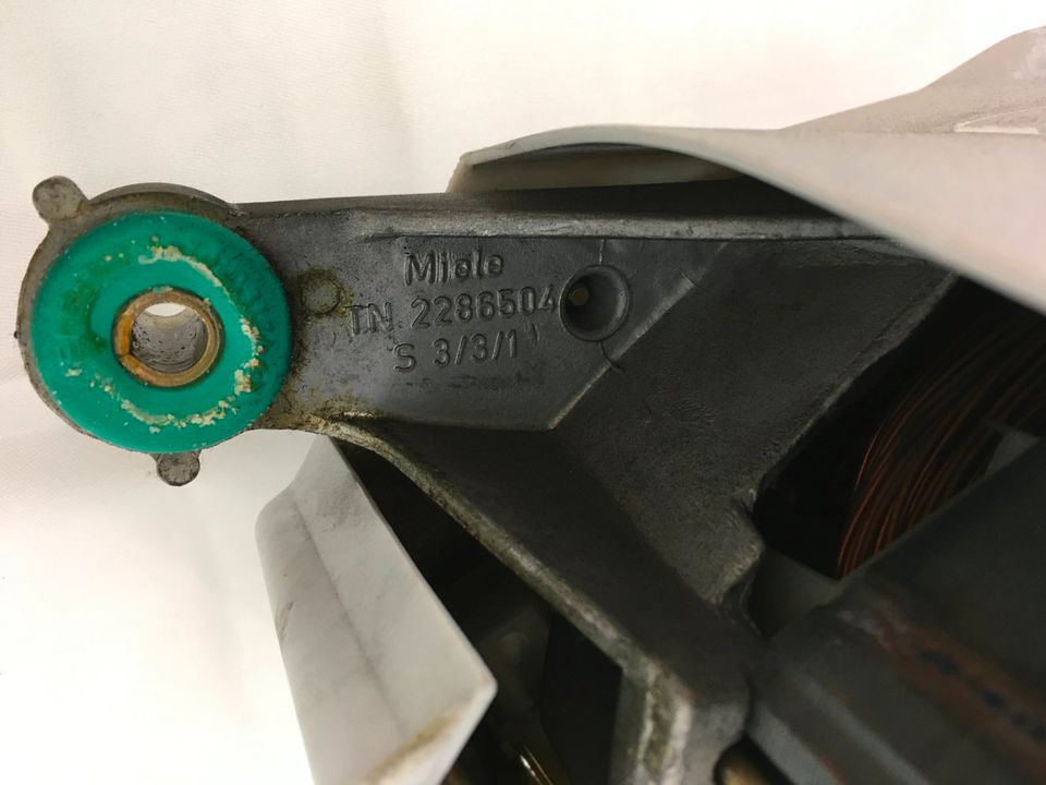 Miele Motor für Waschmaschine, Mrt 32-606/2, Teil 2988426 in Wiefelstede