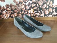 Stöckelschuhe silber Bayern - Oberthulba Vorschau