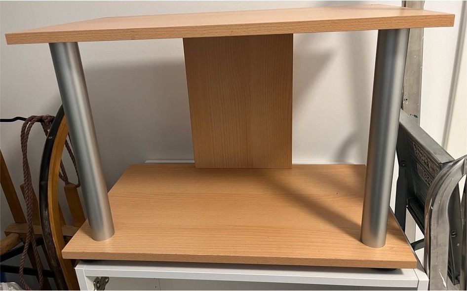 TV Schrank in Kahl am Main