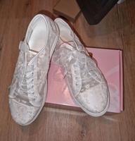Brautschuhe sneaker weiß Neu! 40 Sachsen - Ralbitz-Rosenthal Vorschau