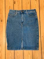 Jeansrock (Pencil Shirt) von Lee, Weite 28 Wandsbek - Hamburg Wellingsbüttel Vorschau