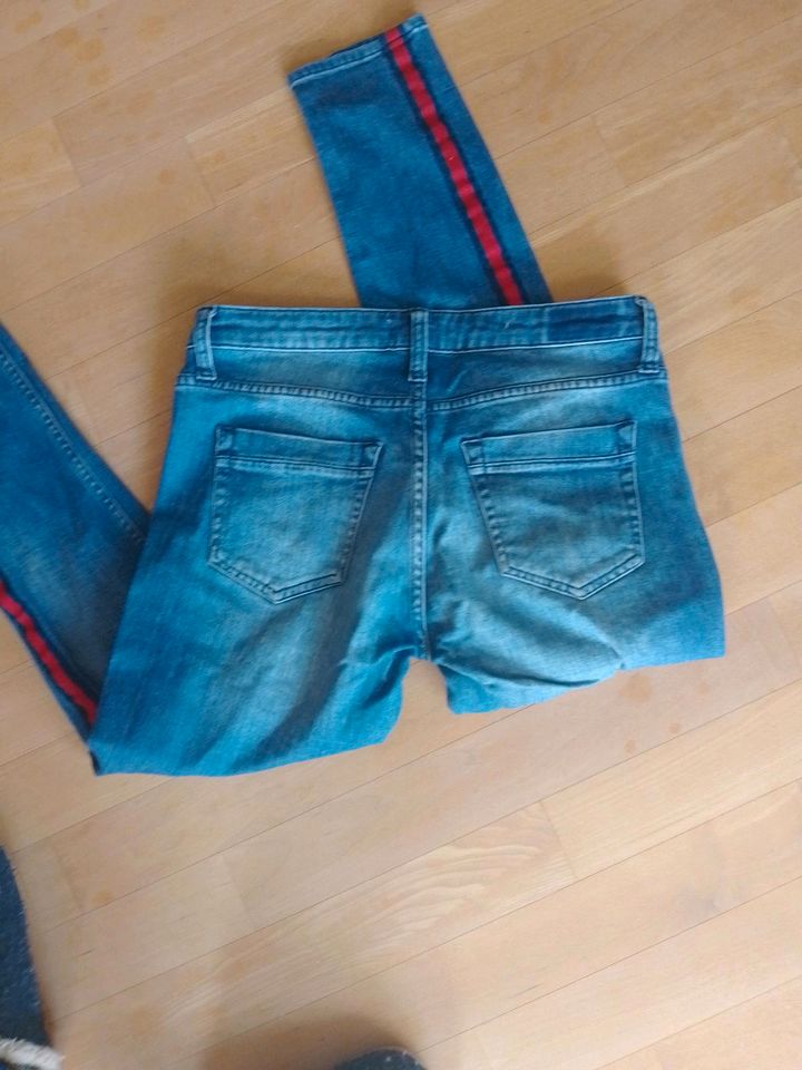 WNEU!! Coole Jeans von RICH ROYAL Modell Midi 29/32 in Allmendingen