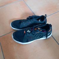 Reebok Turnschuhe Größe 38 Niedersachsen - Hildesheim Vorschau