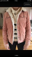 Cordjacke Jeansjacke gefüttert rosa Teddyfell xs Hessen - Wettenberg Vorschau