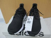 Adidas Ubounce DNA, Größe 44, NEU Nordrhein-Westfalen - Iserlohn Vorschau