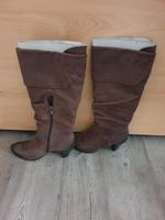 Stiefel Venturini Eleganza Leder Gr. 40 braun/jused neu Hessen - Taunusstein Vorschau
