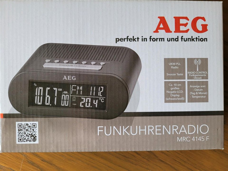 AEG Funkuhrenradio, neu in Rehden