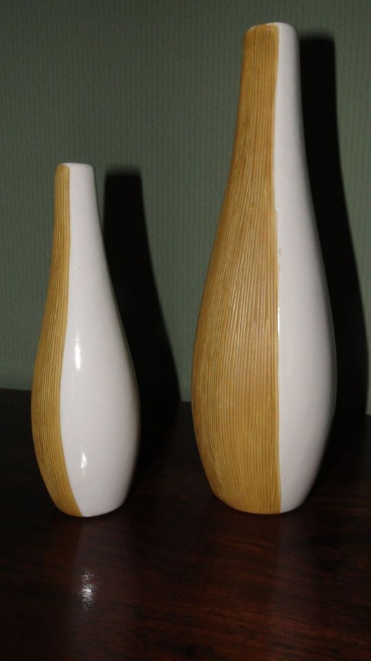 2 Vasen Blumenvasen weiss/ beige Keramik in Burg (Spreewald)