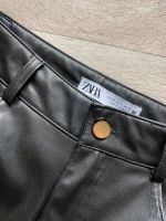 Zara Hose Leder Optik schwarz 34 xs Mecklenburg-Vorpommern - Bergen auf Rügen Vorschau