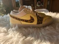 Nike Air Jordan  Low Sneaker Leopard special editionGr.42 Nordrhein-Westfalen - Wadersloh Vorschau
