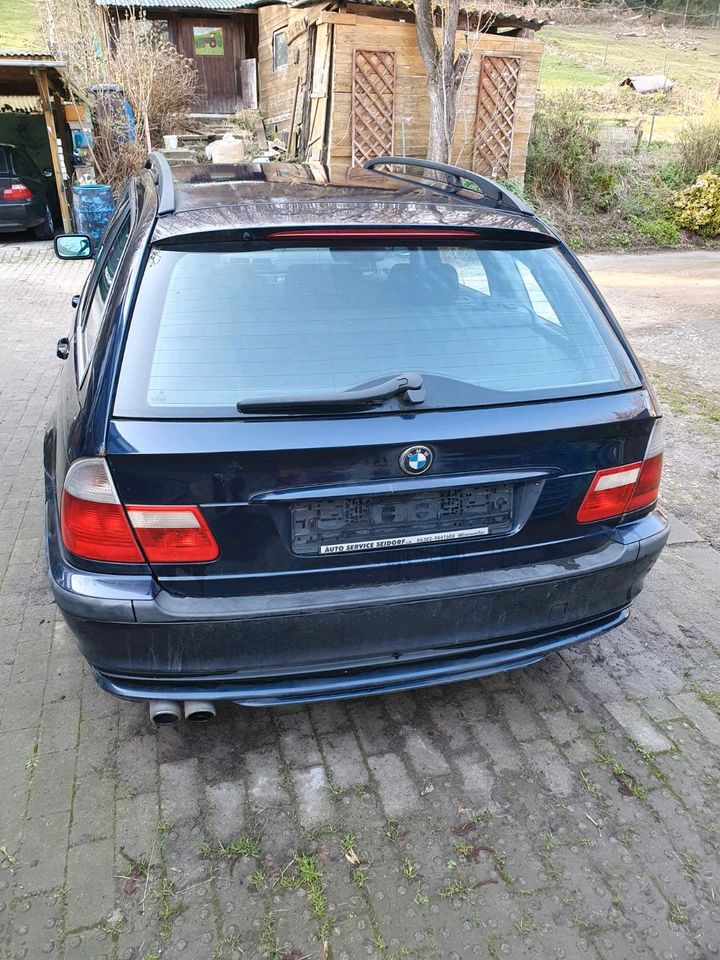 Bmw 325xi Touring E46 in Essen