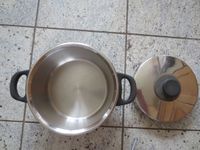 Fissler Kochtopf Stainless 18 - 10 Nordrhein-Westfalen - Bornheim Vorschau