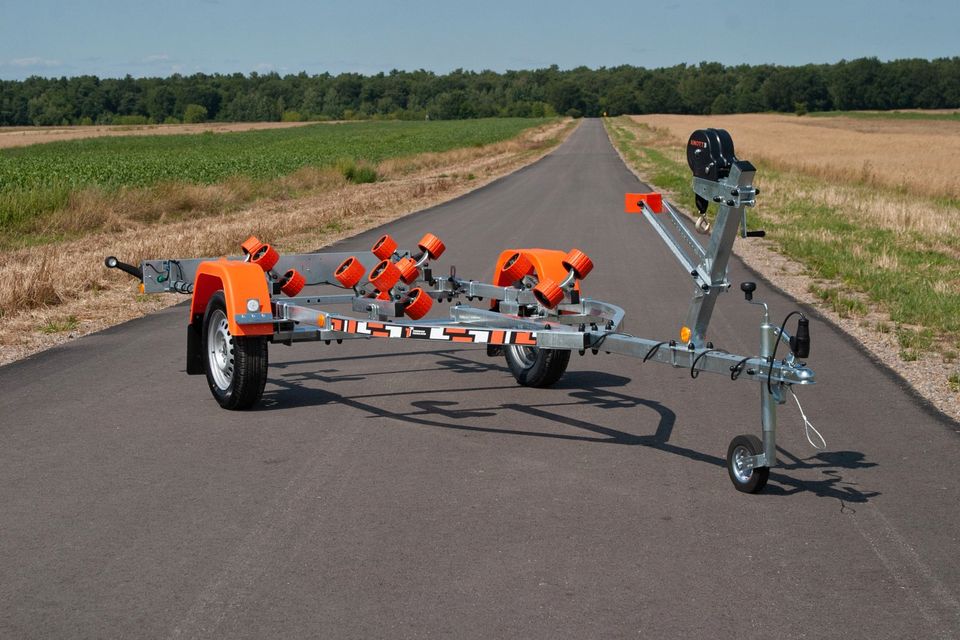 500 kg Bootsanhänger Trailer Multiroller 100 km/h Zulassung NEU in Weilerswist