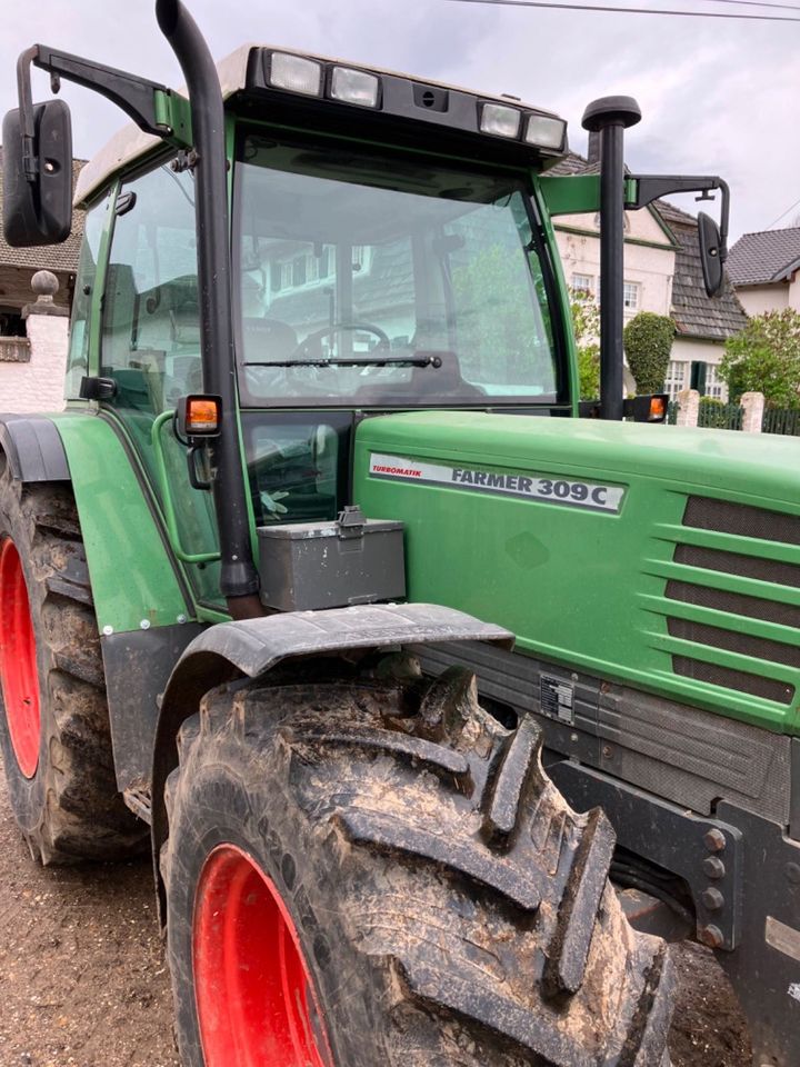 Fendt Farmer 309 C in Vettweiß